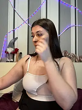 Snapshot of Jadelli chatting on February 12, 2025, 7:56 pm Jadelli online show from February 12, 2025, 7:56 pm