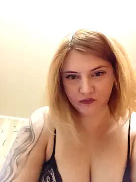 SckayilaGray online show from December 26, 2024, 2:37 pm