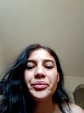 Virgin Pussy Love online show from June 7, 2026, 1:37 pm