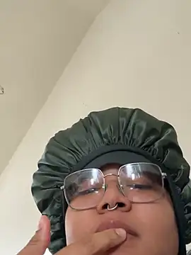 Snapshot of Ectorius chatting on March 17, 2026, 6:33 pm Ectorius online show from March 17, 2026, 6:33 pm