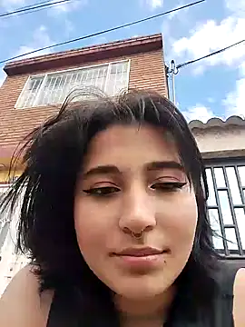 Snapshot of Pauilina chatting on December 9, 2024, 2:06 pm Pauilina online show from December 9, 2024, 2:06 pm