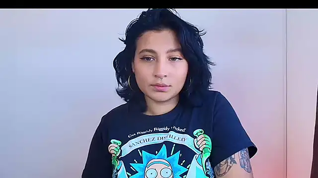 Snapshot of Pauilina chatting on January 22, 2025, 1:32 pm Pauilina online show from January 22, 2025, 1:32 pm