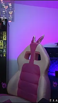 Snapshot of Pauilina chatting on October 27, 2025, 12:26 am Pauilina online show from October 27, 2025, 12:26 am