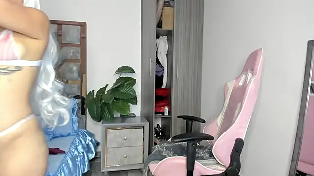 Snapshot of BRITHANY_SPARK chatting on January 30, 2025, 7:48 pm BRITHANY SPARK online show from January 30, 2025, 7:48 pm