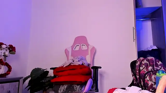 Snapshot of BRITHANY_SPARK chatting on February 26, 2025, 1:53 am BRITHANY SPARK online show from February 26, 2025, 1:53 am