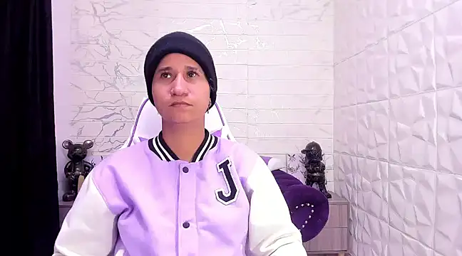 Im Milan Rs online show from February 10, 2025, 10:09 am