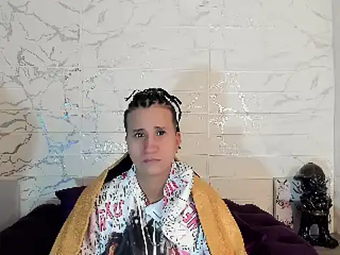 Im Milan Rs online show from February 28, 2025, 7:15 am