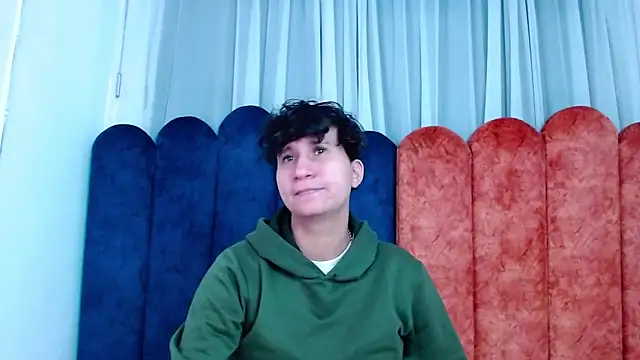 Im Milan Rs online show from September 25, 2025, 2:48 am