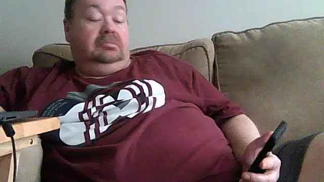 Snapshot of hitman_35 chatting on April 22, 2026, 8:21 pm hitman 35 online show from April 22, 2026, 8:21 pm