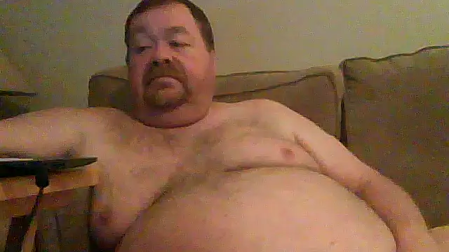 Snapshot of hitman_35 chatting on May 12, 2026, 4:42 am hitman 35 online show from May 12, 2026, 4:42 am