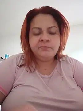 Snapshot of carola_hotwife chatting on May 18, 2026, 12:11 pm carola hotwife online show from May 18, 2026, 12:11 pm