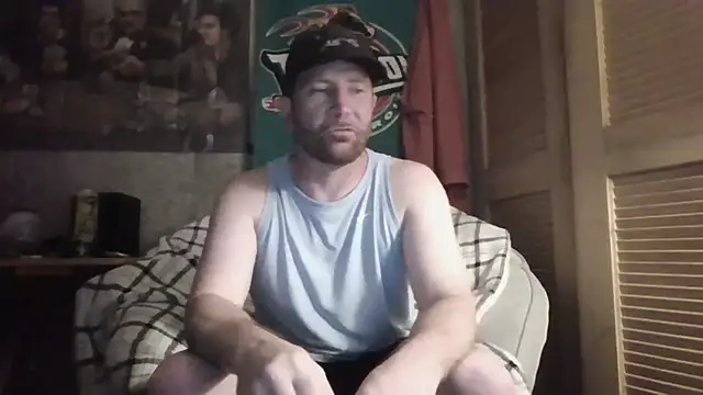 Snapshot of Edward_LongCock chatting on July 4, 2026, 6:19 am Edward LongCock online show from July 4, 2026, 6:19 am