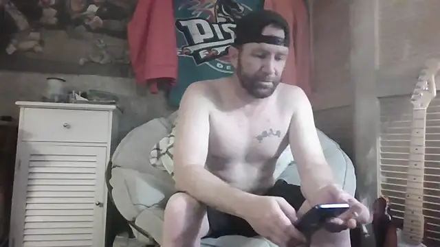 Snapshot of Edward_LongCock chatting on July 21, 2026, 3:20 am Edward LongCock online show from July 21, 2026, 3:20 am
