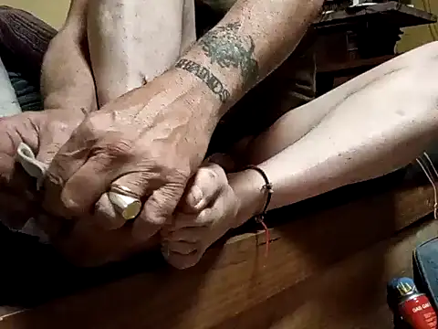 tus ordenes mis deseos online show from October 9, 2025, 6:44 am