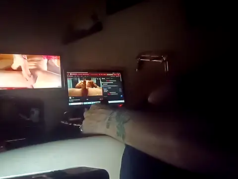 tus ordenes mis deseos online show from October 14, 2025, 5:30 am