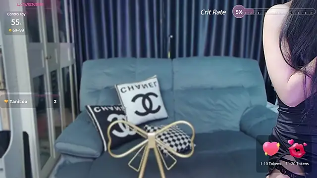 Annibaby8 online show from March 19, 2025, 11:14 pm