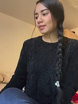 Snapshot of _Luana chatting on December 27, 2024, 9:17 am Luana online show from December 27, 2024, 9:17 am