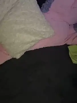 luisa1 online show from December 28, 2024, 12:47 am