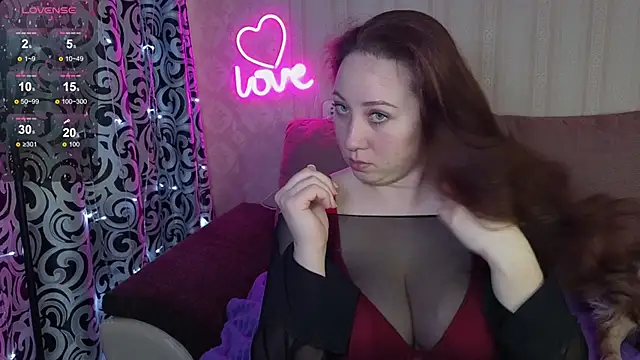 KellyCrystall online show from March 27, 2026, 8:59 am
