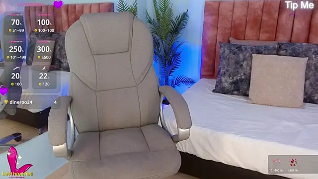 violeta leon online show from March 10, 2026, 3:00 am