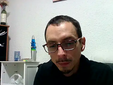 Snapshot of BaalPas chatting on December 21, 2025, 1:13 am BaalPas online show from December 21, 2025, 1:13 am