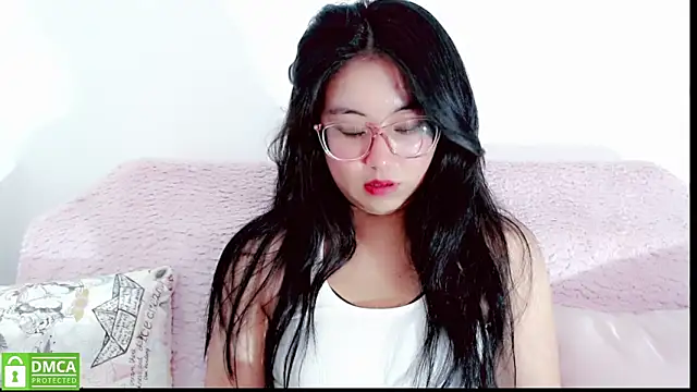 mariana katto online show from October 10, 2025, 3:11 pm