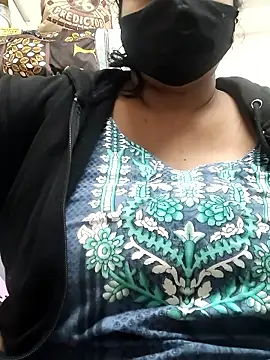 zeepe19 online show from January 7, 2026, 12:51 pm