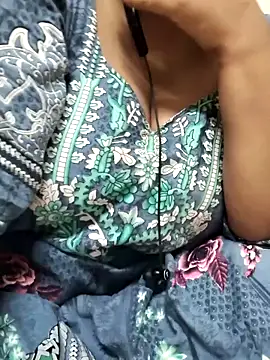 zeepe19 online show from July 1, 2026, 7:24 pm