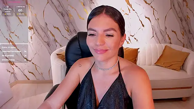 Snapshot of ValeriaRoldanX chatting on March 8, 2025, 6:32 am ValeriaRoldanX online show from March 8, 2025, 6:32 am