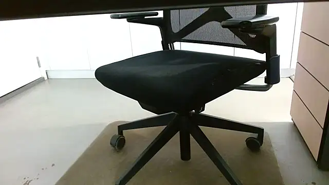 lovewalknaked online show from November 26, 2025, 8:15 am