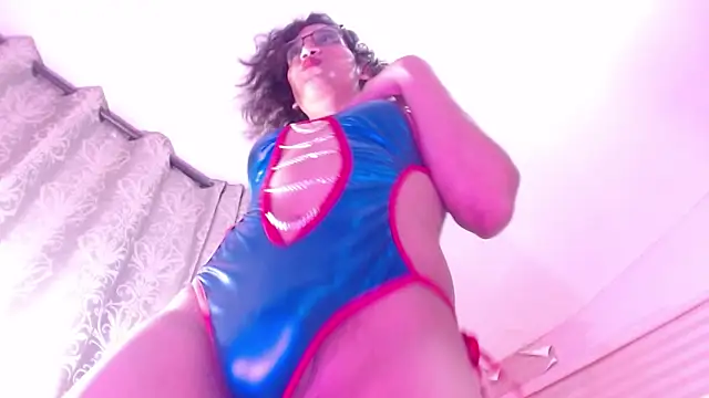 giselle ocampo online show from February 8, 2025, 1:11 am