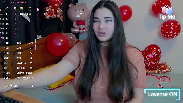 Lillianhot68 online show from February 16, 2025, 12:10 pm