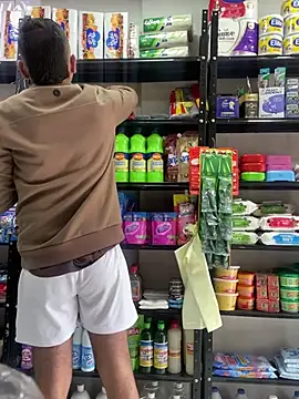 JuanZapata33 online show from January 15, 2025, 5:37 pm