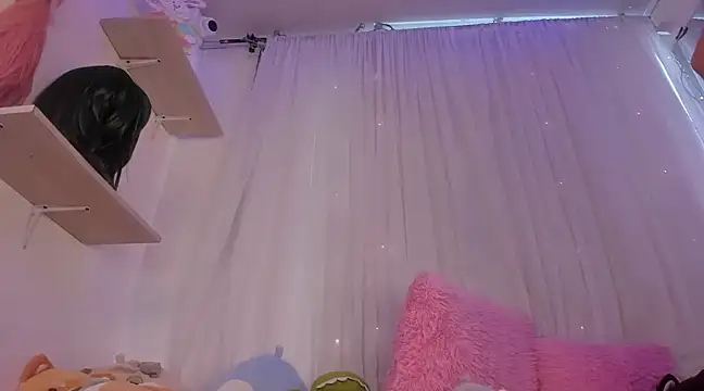 Hannie ws online show from February 12, 2025, 6:19 pm