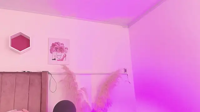 CamiloDoumit online show from October 26, 2025, 5:35 am