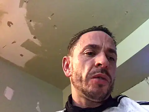 Snapshot of Gman143187 chatting on December 23, 2024, 12:19 pm Gman143187 online show from December 23, 2024, 12:19 pm