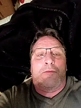 Snapshot of Sexyaron89285 chatting on March 26, 2026, 7:47 am Sexyaron89285 online show from March 26, 2026, 7:47 am