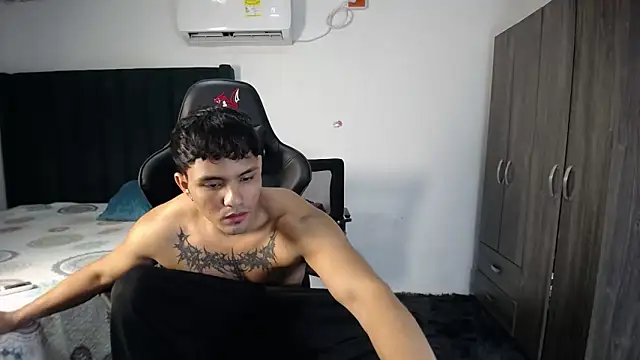 man dur07 online show from January 23, 2025, 11:15 pm