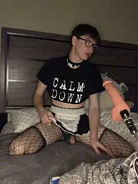 YourFavTwinkie online show from December 23, 2024, 7:28 am