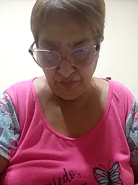 florecita69 online show from March 4, 2026, 2:17 am