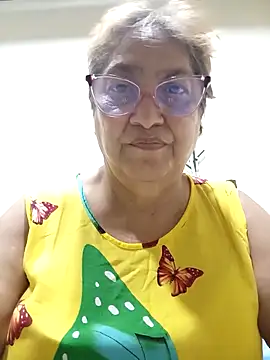 florecita69 online show from March 12, 2026, 1:45 am