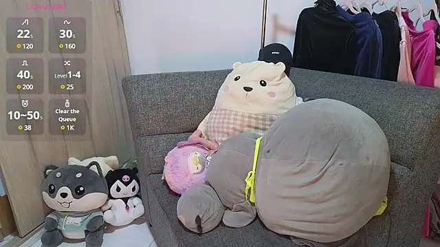 zackary 0 online show from December 9, 2024, 6:01 am