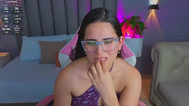 angelica dymond online show from November 8, 2025, 7:01 pm