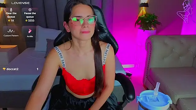 Snapshot of angelica_dymond chatting on May 11, 2026, 4:04 pm angelica dymond online show from May 11, 2026, 4:04 pm