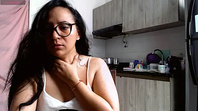 Snapshot of mariamulata chatting on May 1, 2026, 6:01 pm mariamulata online show from May 1, 2026, 6:01 pm