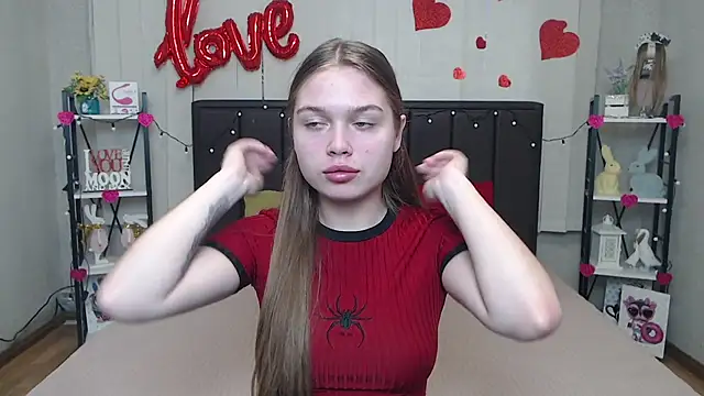 LaraPika online show from March 20, 2025, 12:00 pm