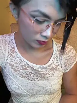 giuliana andrade online show from December 17, 2024, 4:21 pm