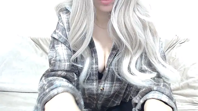  kitty Rose  online show from February 6, 2026, 3:11 am