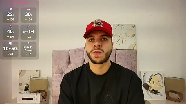 Amadeo Wild online show from November 11, 2025, 10:59 am