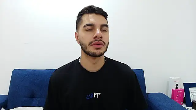 Amadeo Wild online show from February 7, 2026, 2:32 pm